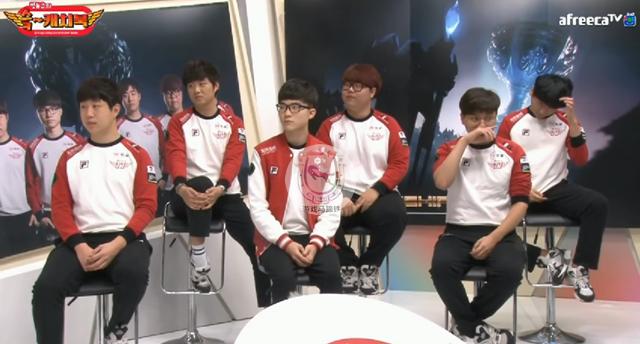 Fear离开了 Passion UA 的阵容，加入 CS2